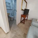 Hostel Montys Nerja
