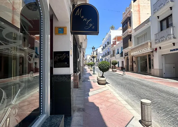 Albergue Montys Nerja